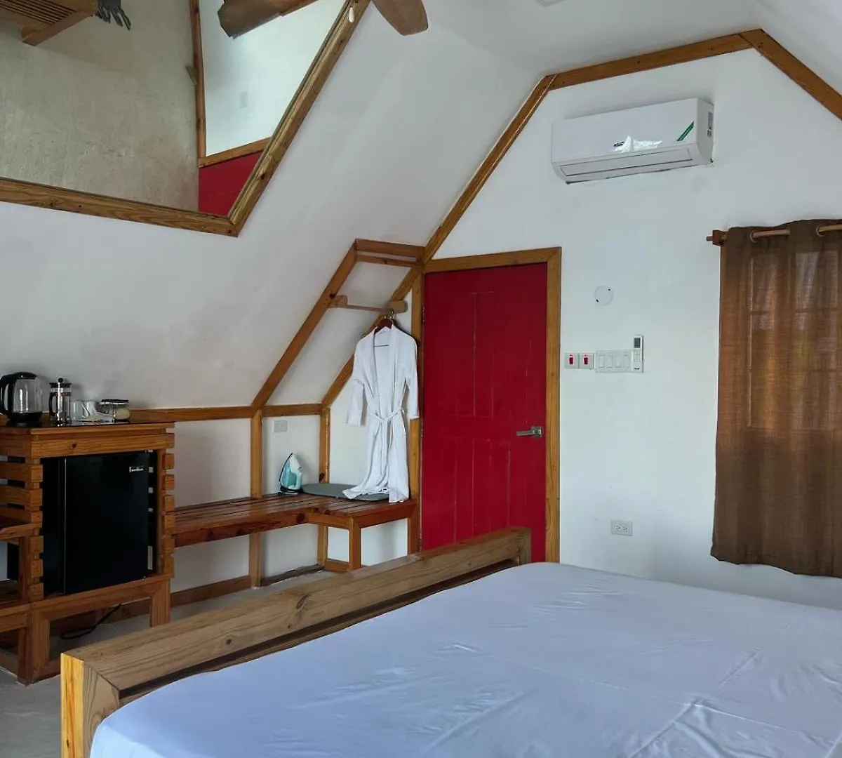 The Sea Cliff Hotel Resort & Spa Port Antonio