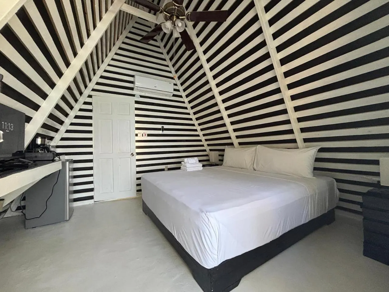 The Sea Cliff Hotel Resort & Spa Port Antonio