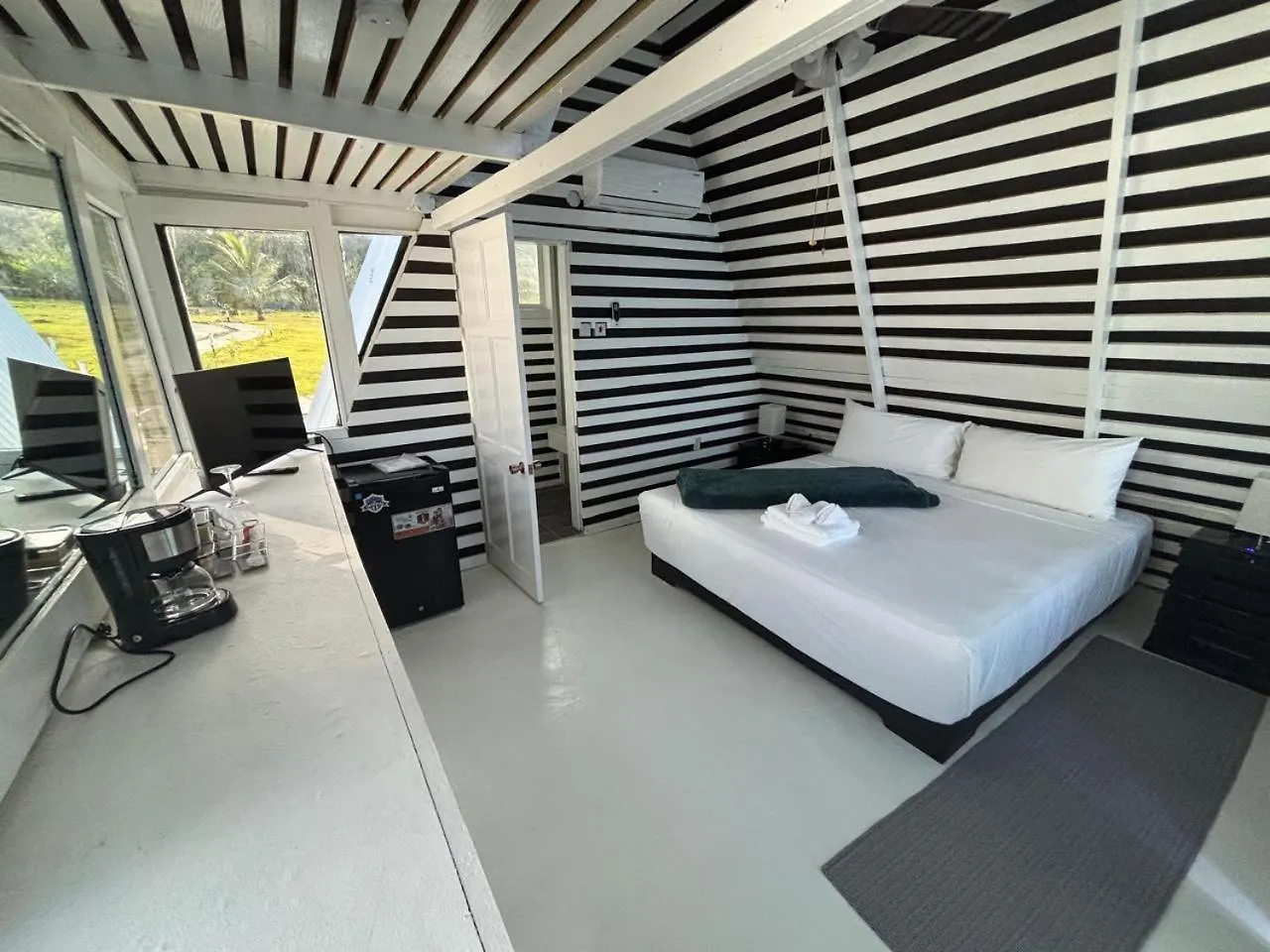 The Sea Cliff Hotel Resort & Spa Port Antonio 4*,  Jamaïque